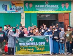 PAC Gerakan Pemuda Ka’bah Berbagi Takjil di Somba Opu Kabupaten Gowa